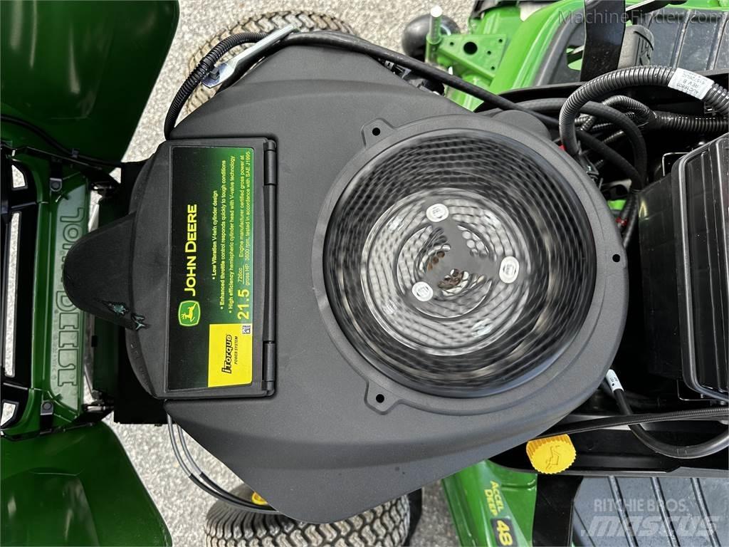John Deere X350 Kompakt traktorok