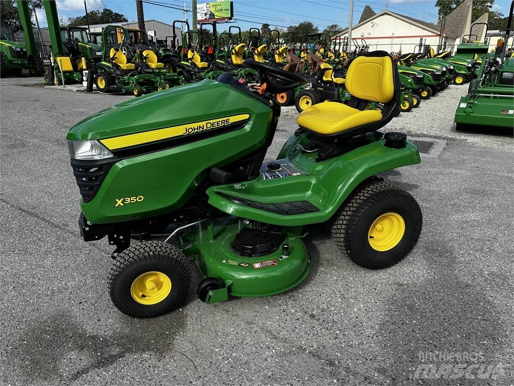 John Deere X350 Kompakt traktorok