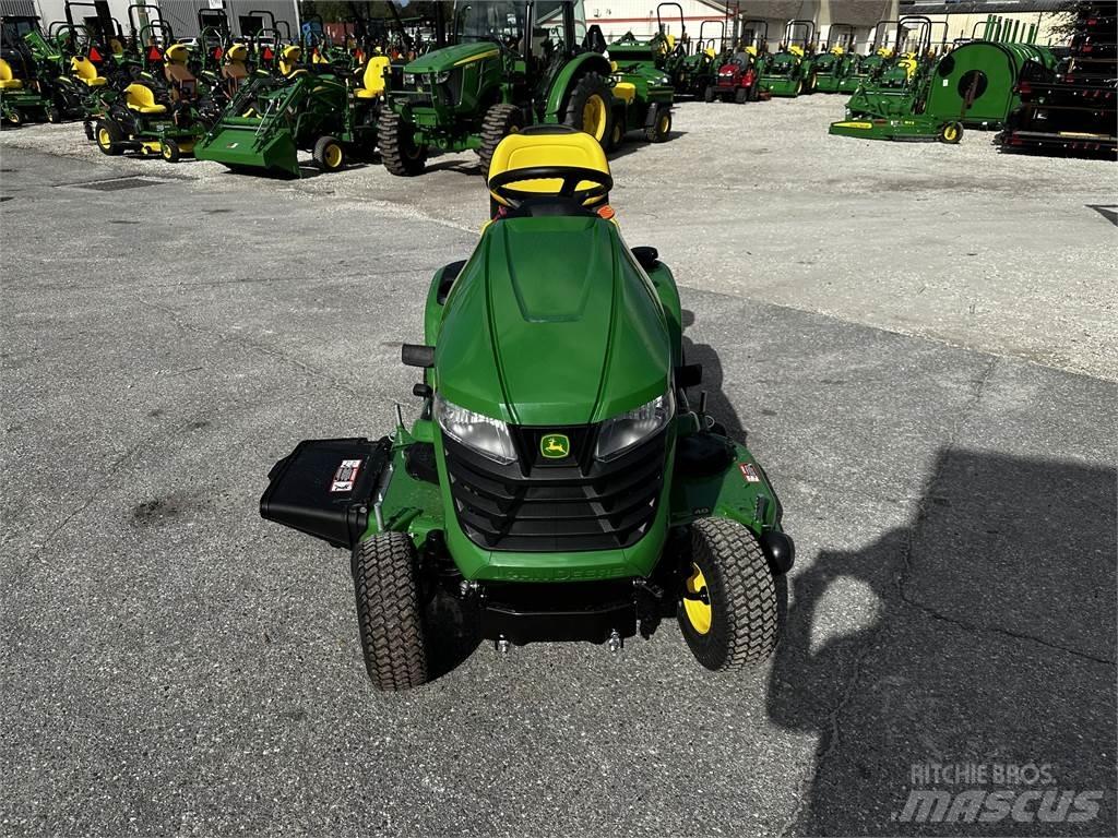 John Deere X350 Kompakt traktorok