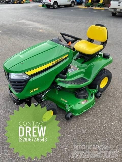 John Deere X350 Kompakt traktorok