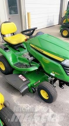 John Deere X350 Ráülős fűnyírók