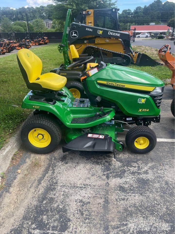 John Deere X354 Kompakt traktorok