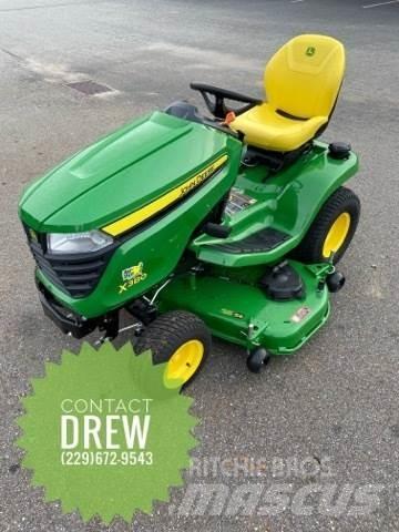 John Deere X380 Kompakt traktorok
