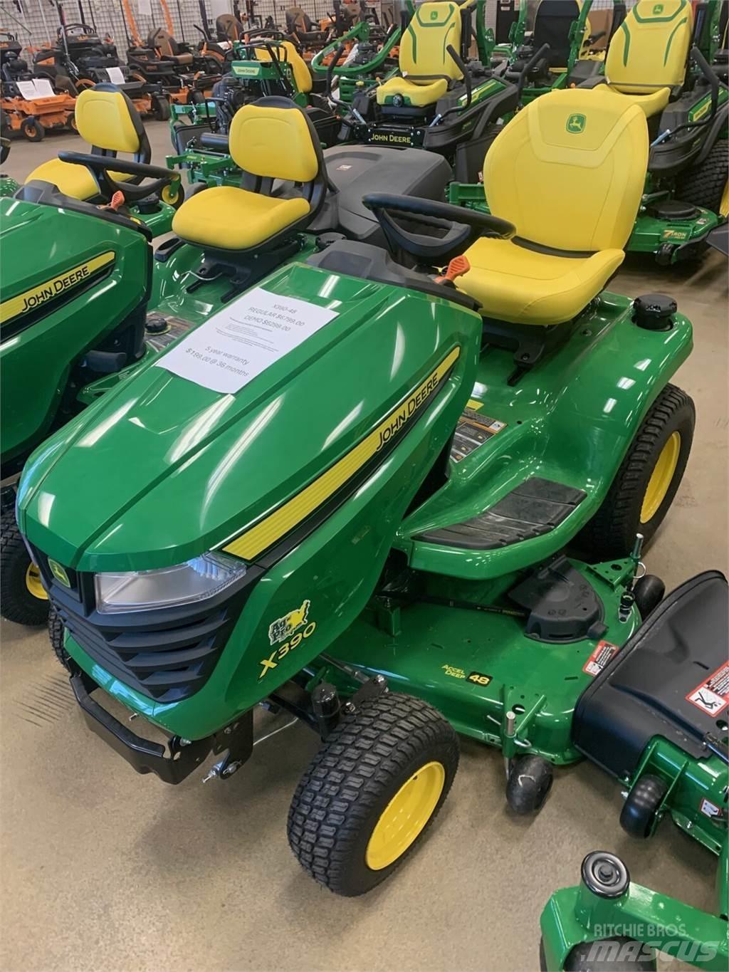 John Deere X390 Kompakt traktorok