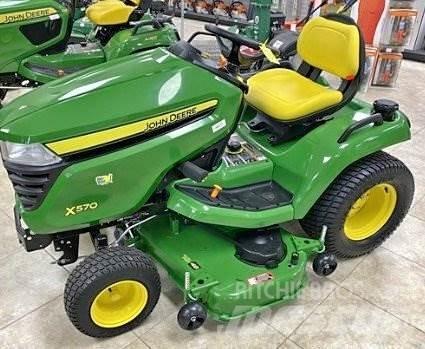 John Deere X570 Kompakt traktorok