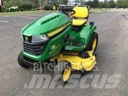 John Deere X570 Kompakt traktorok