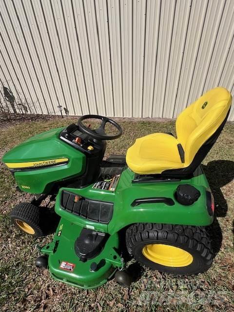 John Deere X580 Kompakt traktorok