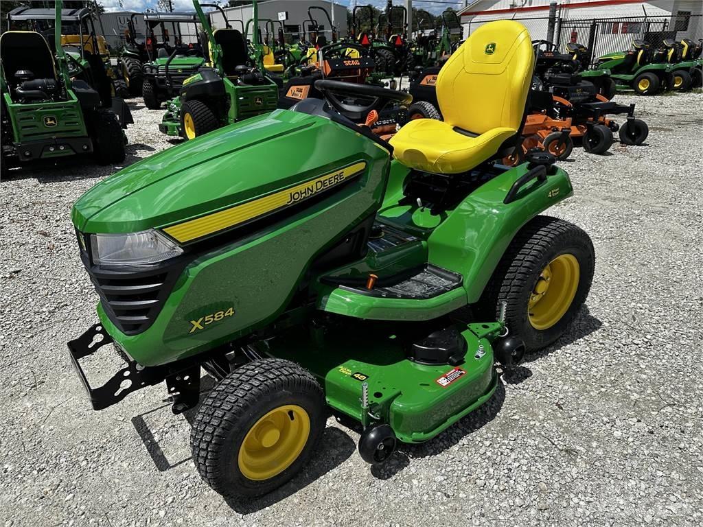 John Deere X584 Kompakt traktorok