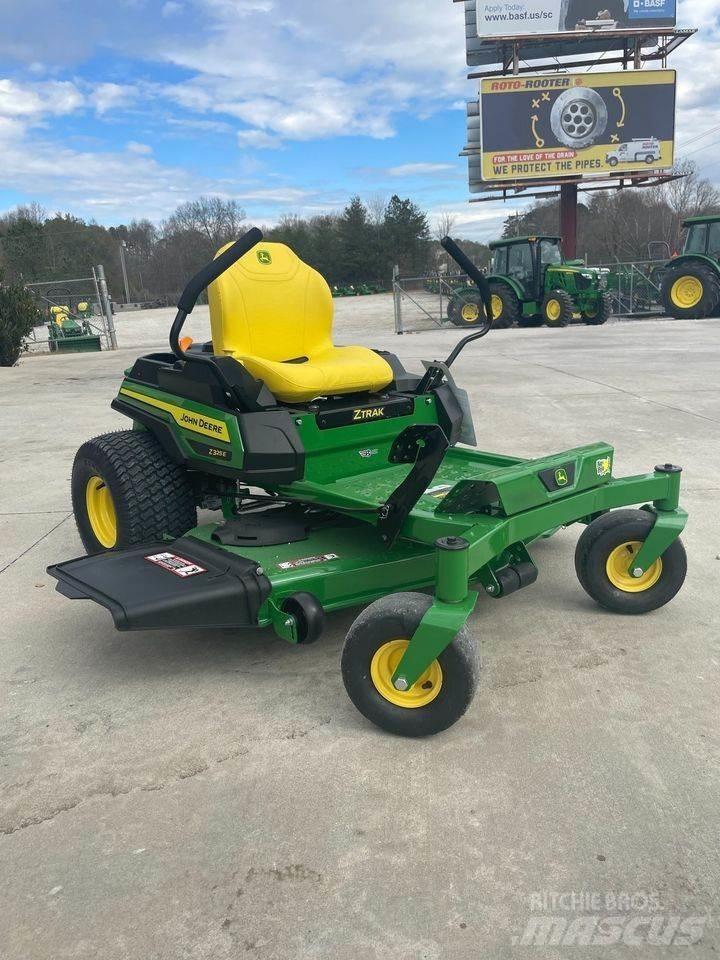 John Deere Z325E Nulla fordulósugarú fűnyírók