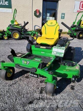 John Deere Z330R Nulla fordulósugarú fűnyírók