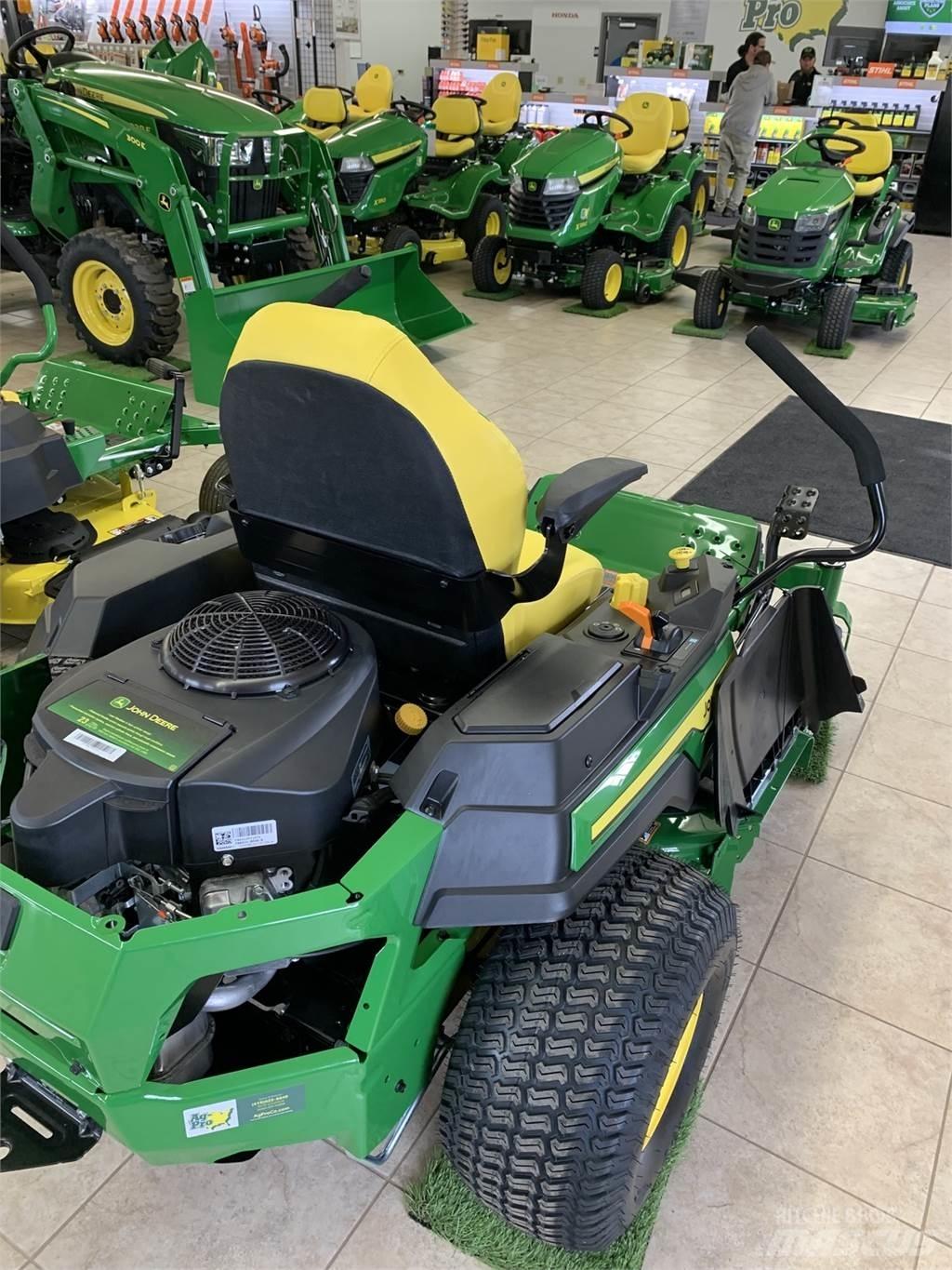 John Deere Z330R Nulla fordulósugarú fűnyírók