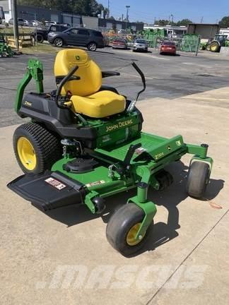 John Deere Z720E Nulla fordulósugarú fűnyírók