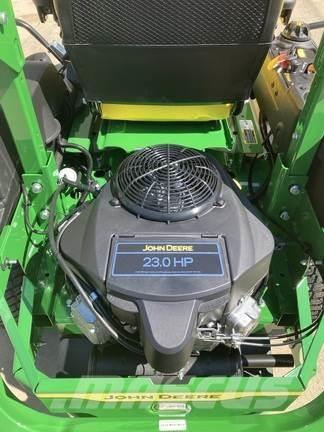 John Deere Z720E Nulla fordulósugarú fűnyírók