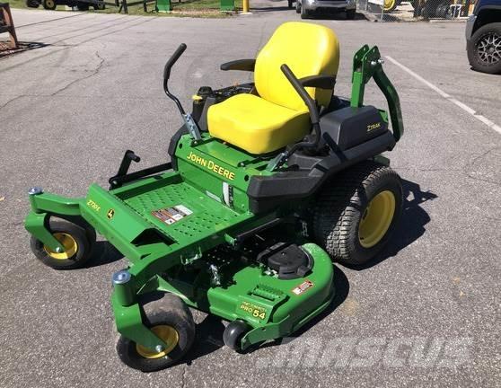 John Deere Z720E Nulla fordulósugarú fűnyírók