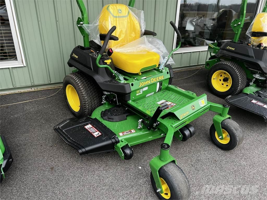 John Deere Z730M Nulla fordulósugarú fűnyírók