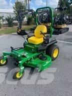 John Deere Z735E Nulla fordulósugarú fűnyírók