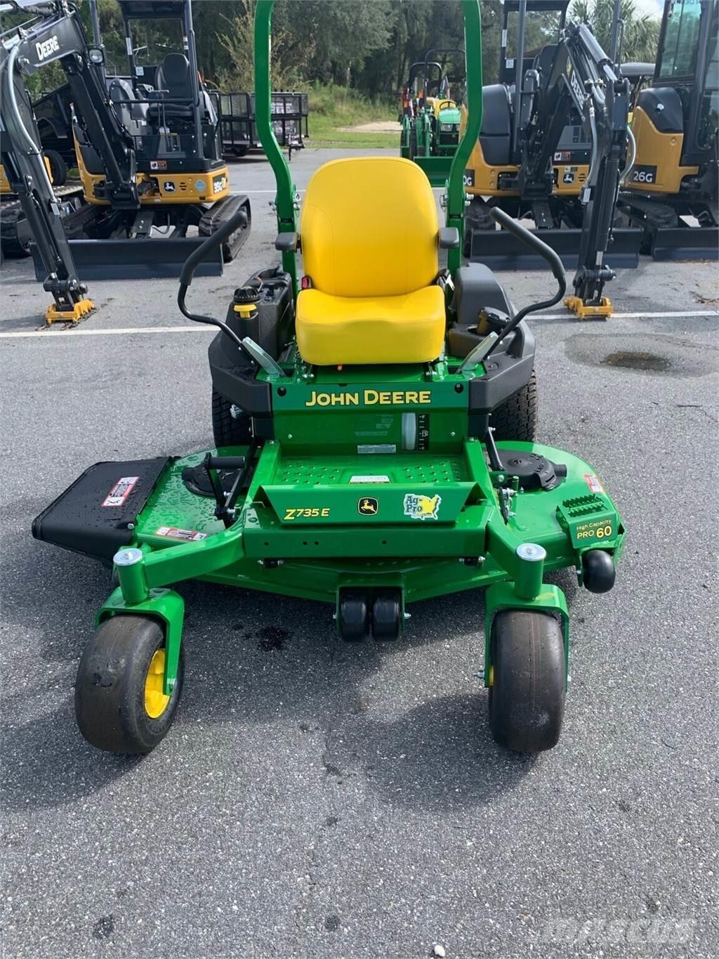 John Deere Z735E Nulla fordulósugarú fűnyírók