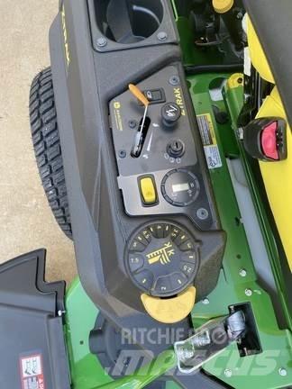 John Deere Z760R Nulla fordulósugarú fűnyírók