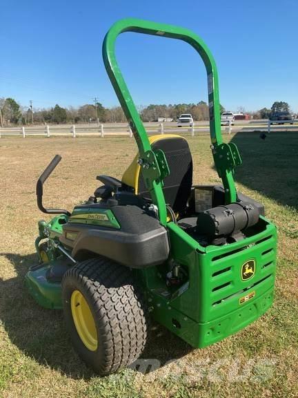 John Deere Z915E Nulla fordulósugarú fűnyírók