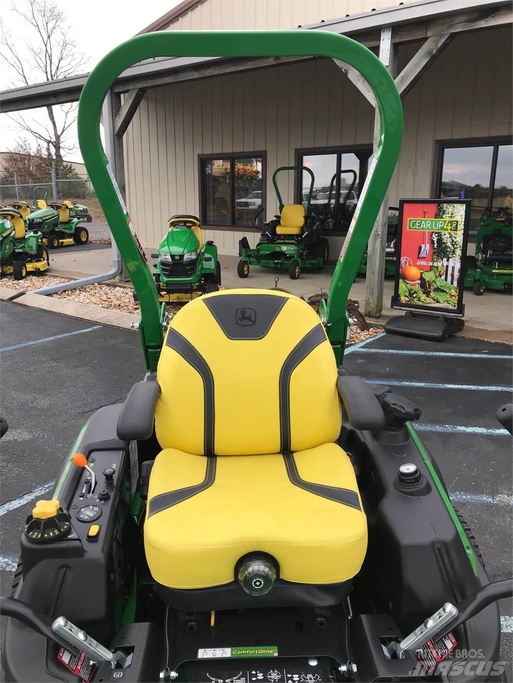 John Deere Z920M Nulla fordulósugarú fűnyírók