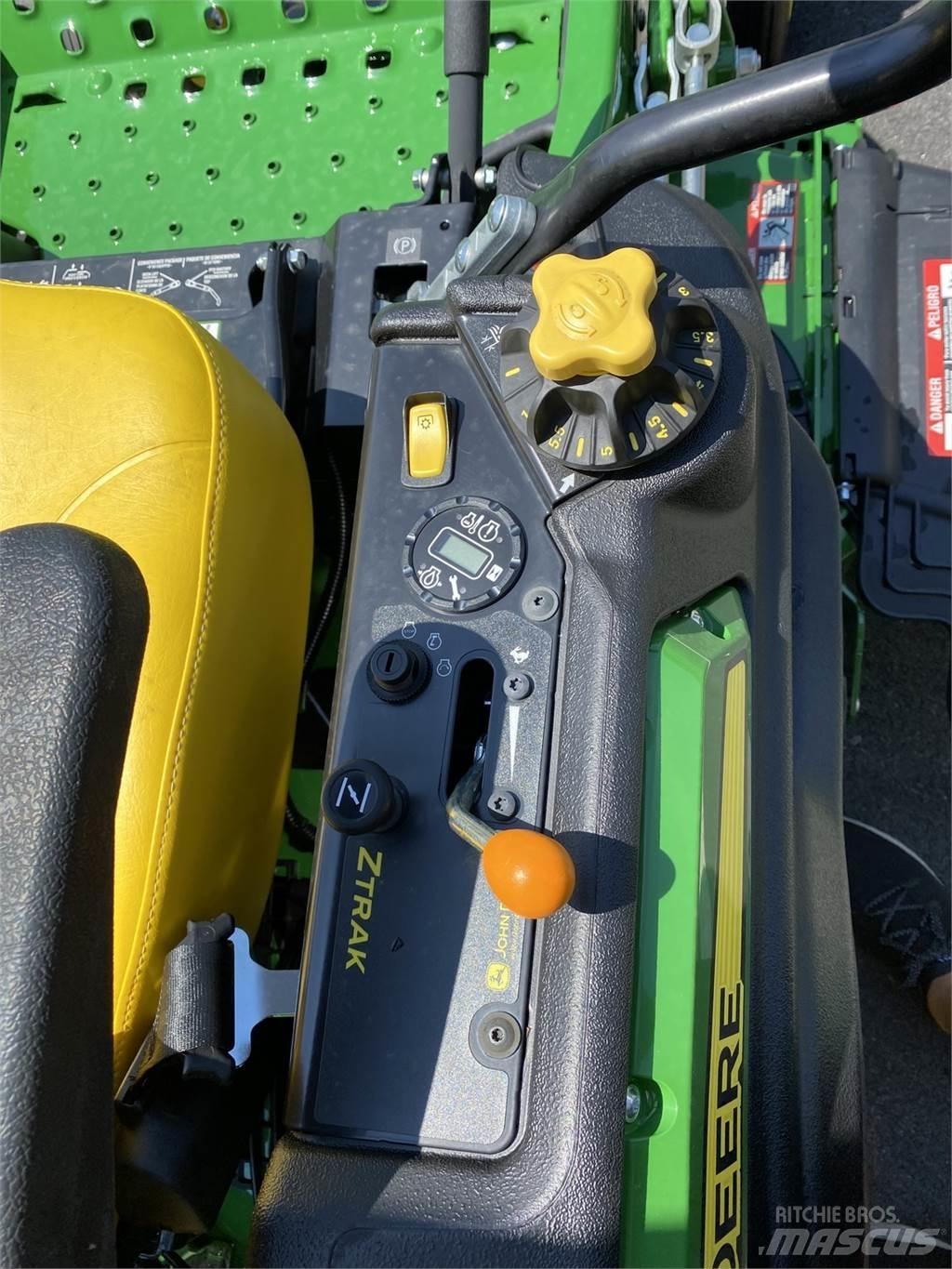 John Deere Z920M Nulla fordulósugarú fűnyírók