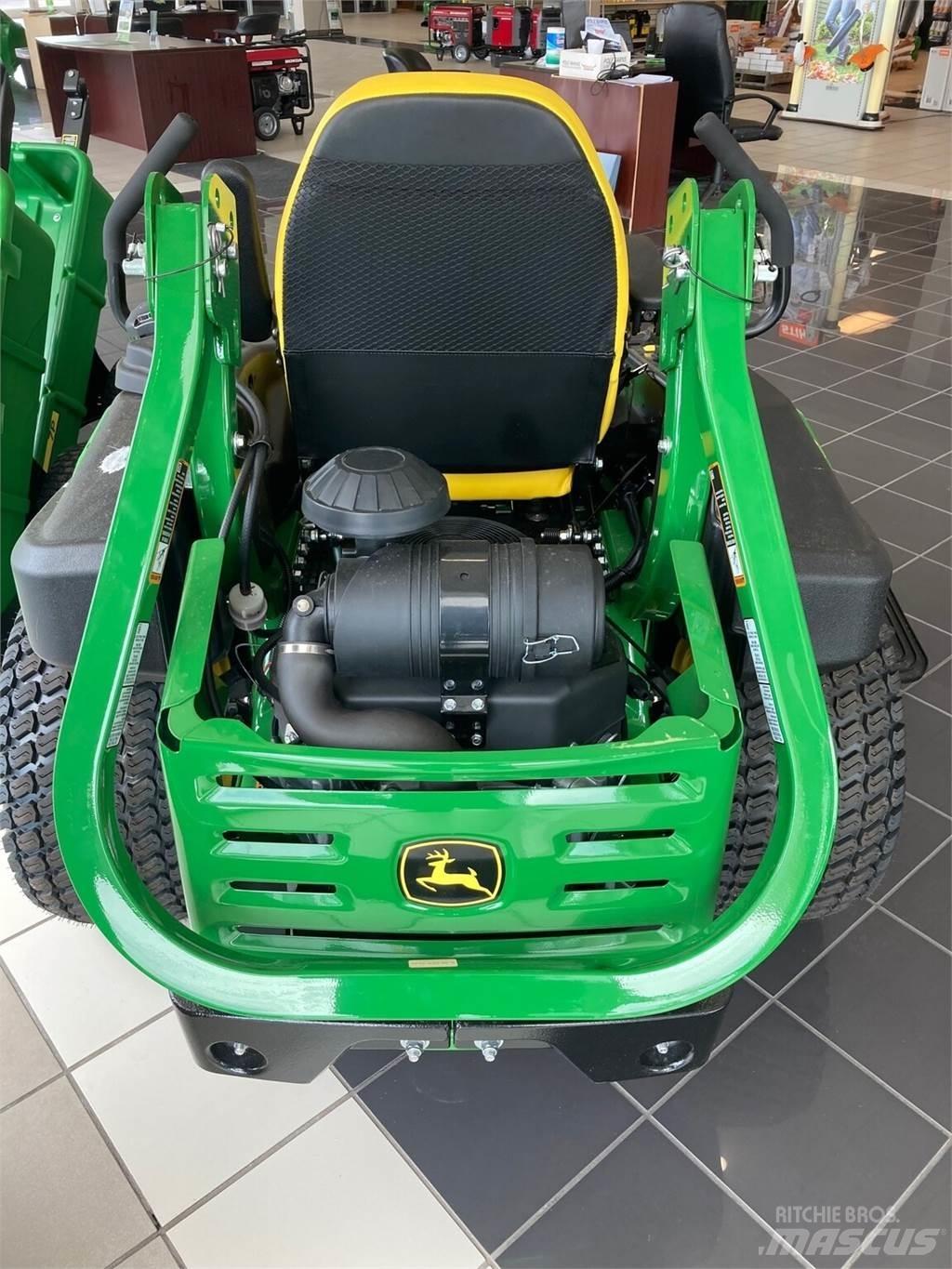 John Deere Z920M Nulla fordulósugarú fűnyírók