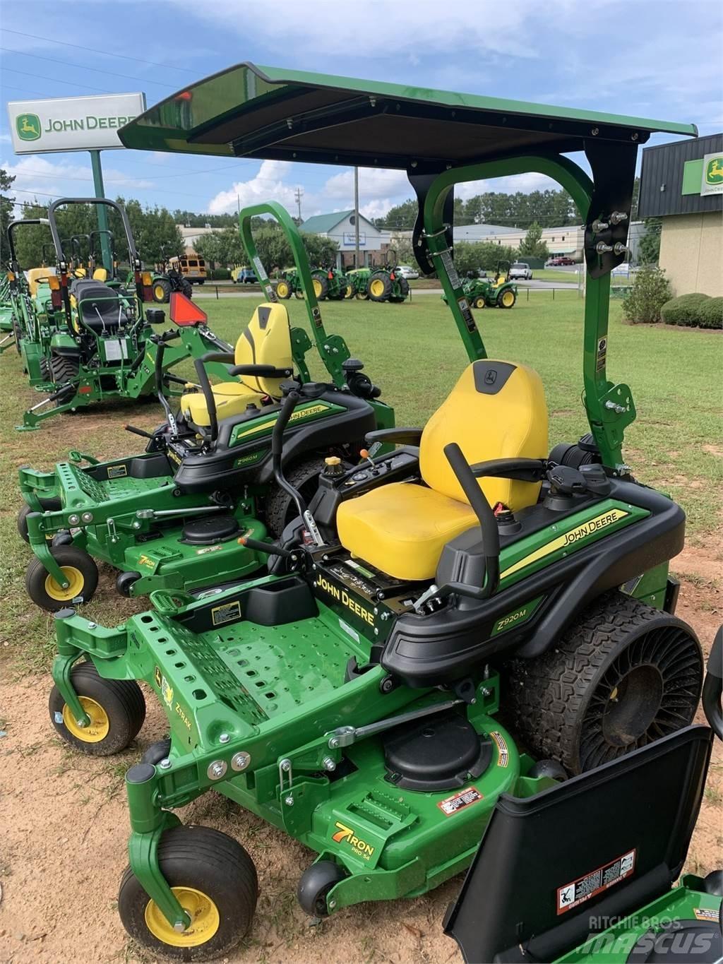 John Deere Z920M Nulla fordulósugarú fűnyírók