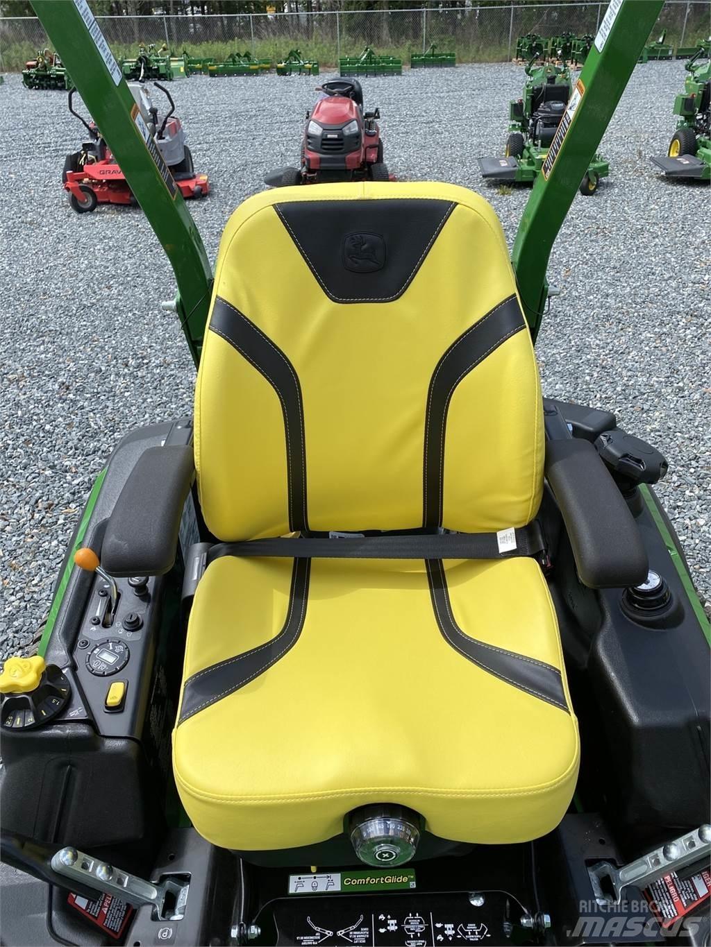 John Deere Z920M Nulla fordulósugarú fűnyírók