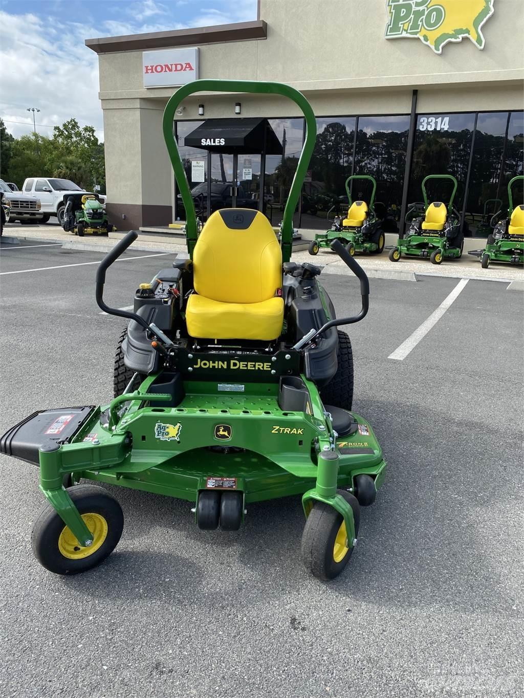 John Deere Z920M Nulla fordulósugarú fűnyírók