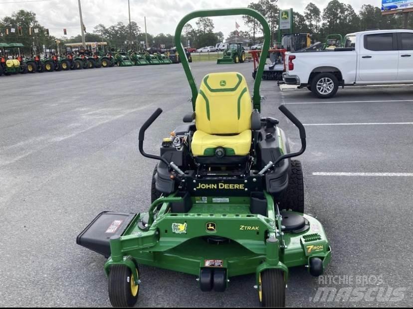 John Deere Z920M Nulla fordulósugarú fűnyírók