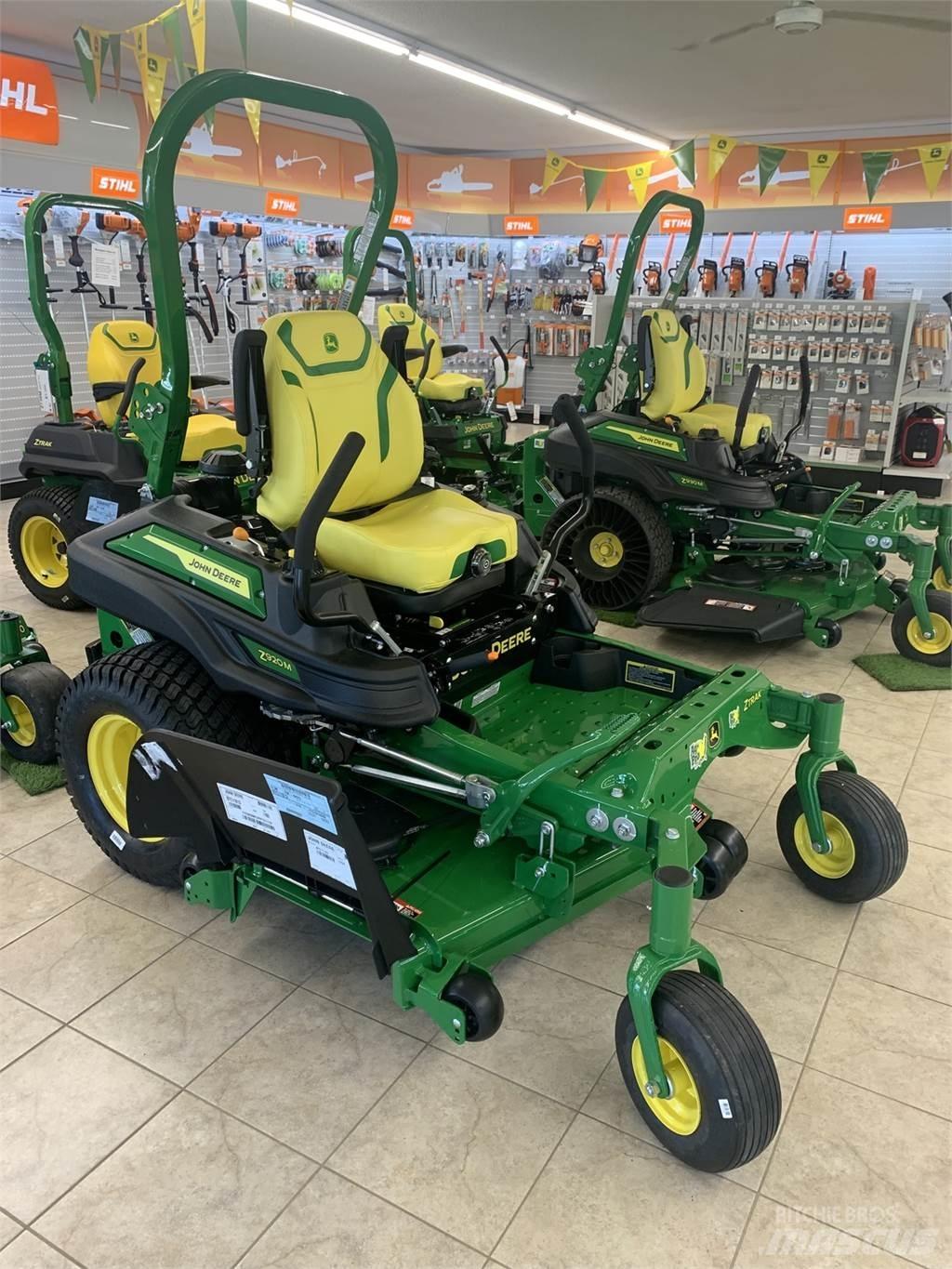 John Deere Z920M Nulla fordulósugarú fűnyírók