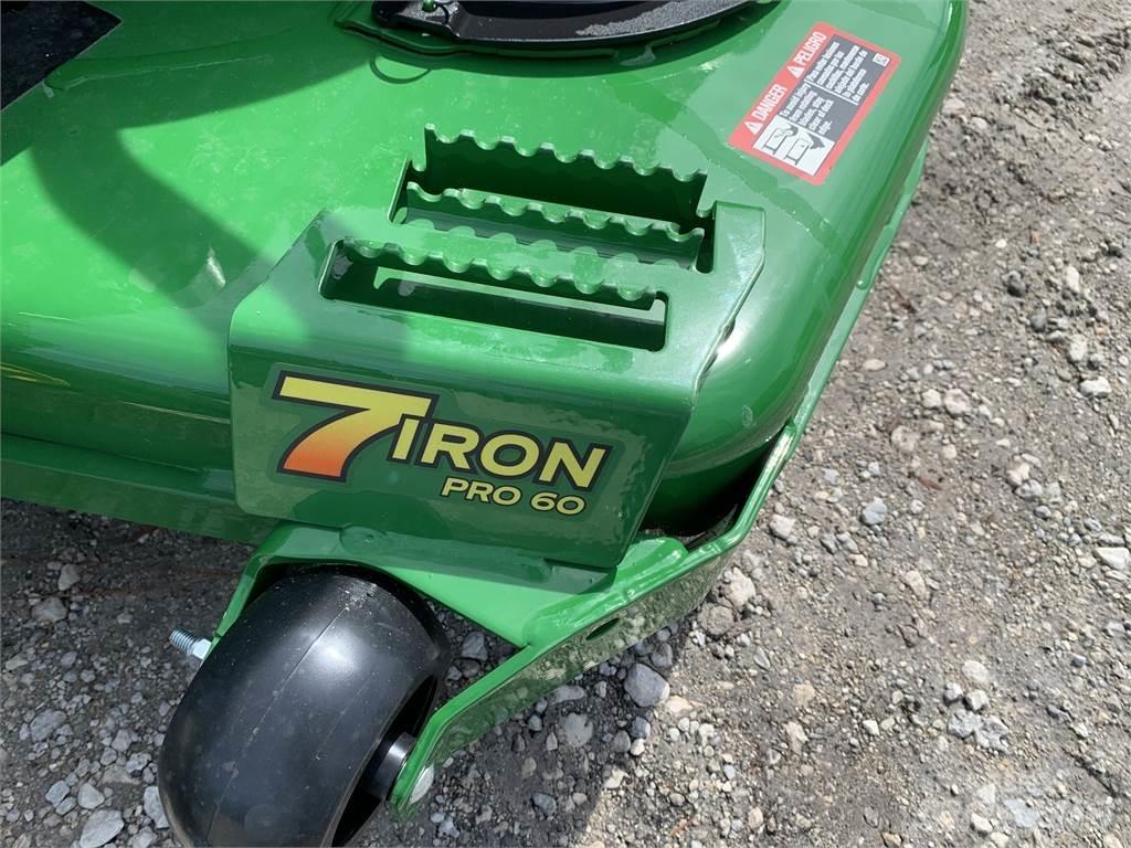 John Deere Z930M Nulla fordulósugarú fűnyírók