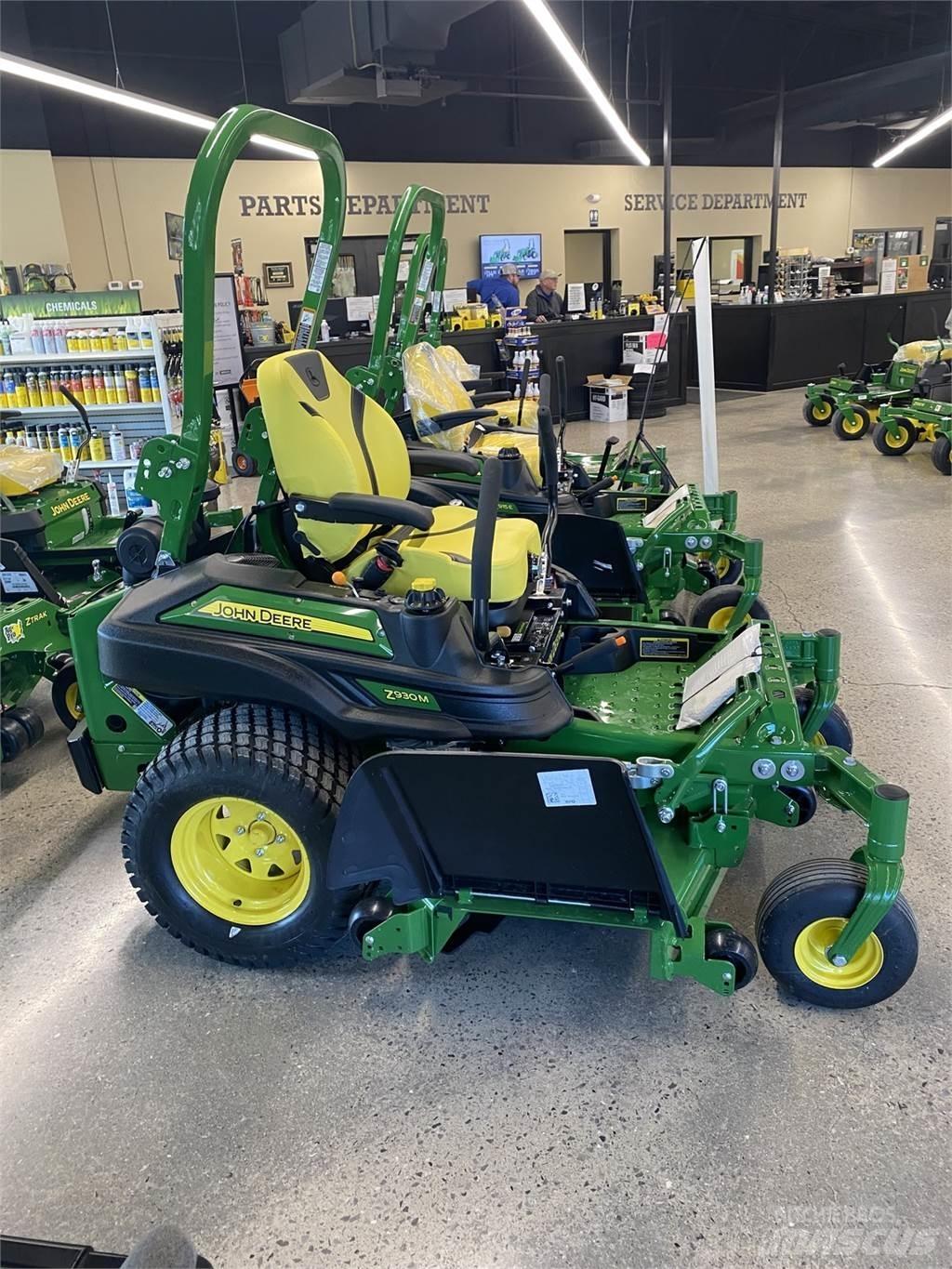 John Deere Z930M Nulla fordulósugarú fűnyírók