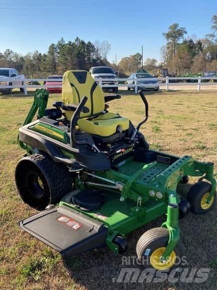 John Deere Z930M Nulla fordulósugarú fűnyírók