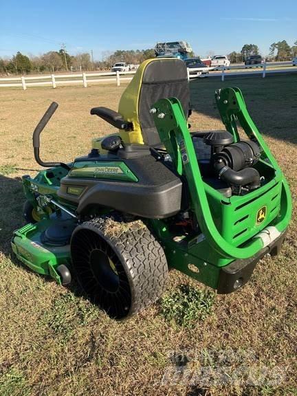 John Deere Z930M Nulla fordulósugarú fűnyírók