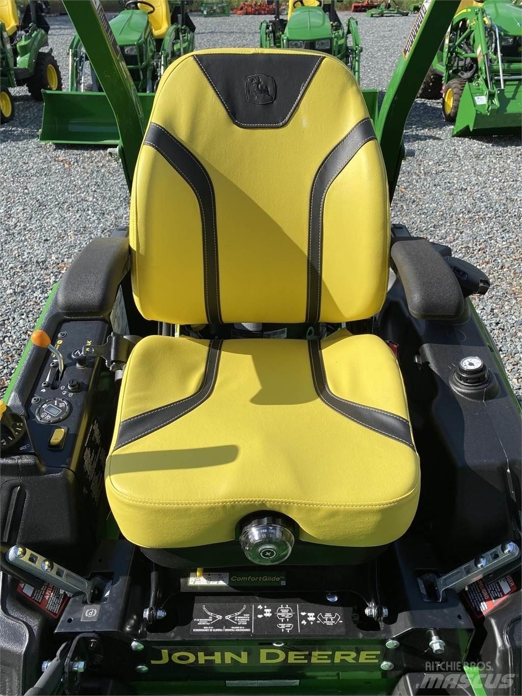 John Deere Z930M Nulla fordulósugarú fűnyírók