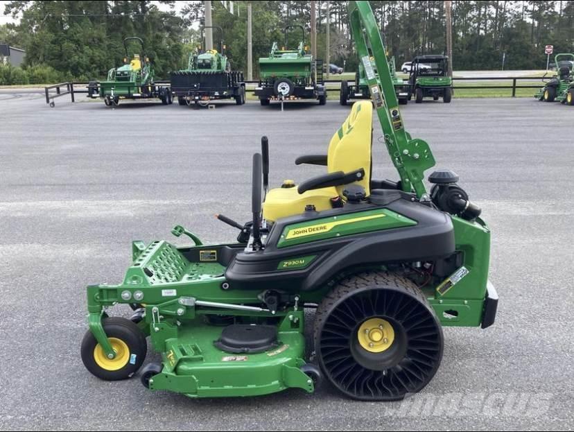 John Deere Z930M Nulla fordulósugarú fűnyírók