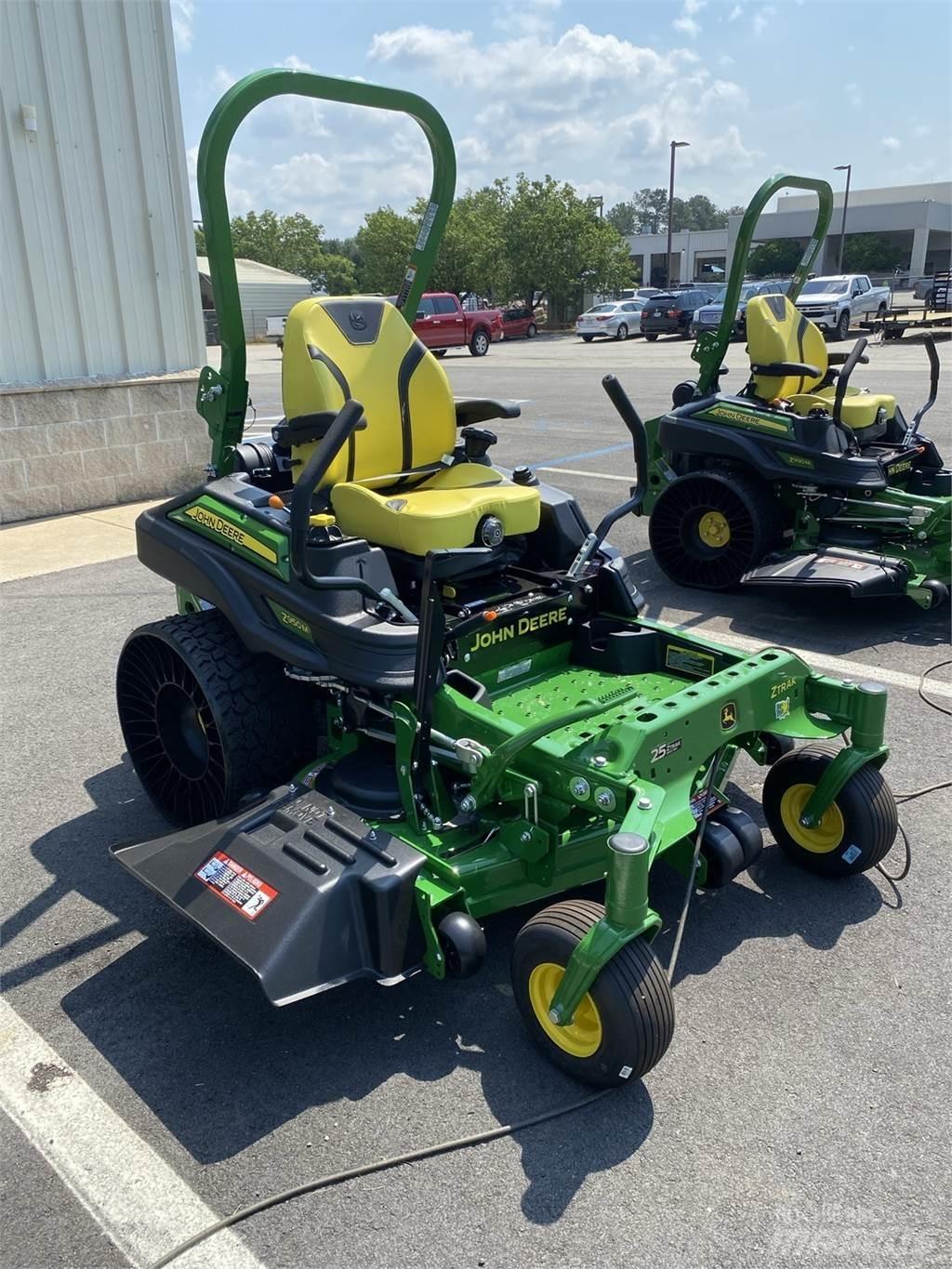 John Deere Z950M Nulla fordulósugarú fűnyírók