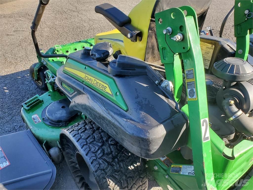John Deere Z950R Nulla fordulósugarú fűnyírók