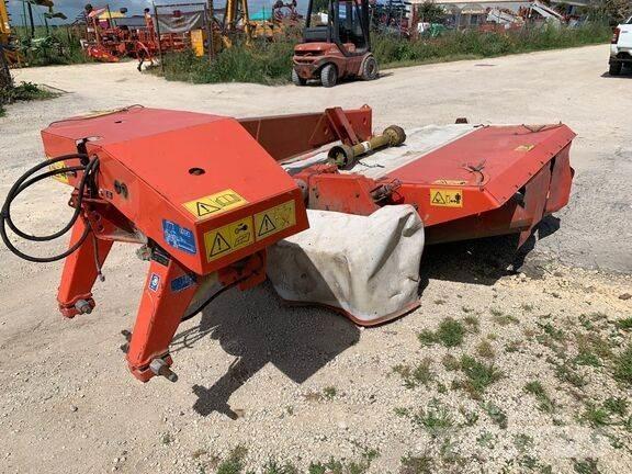 Kuhn FC 243 Öntöző Kaszák