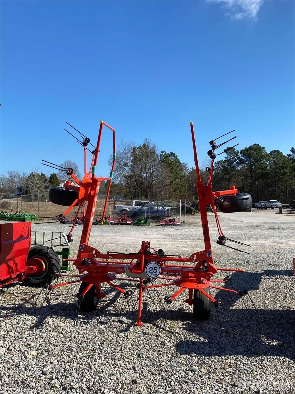 Kuhn GF5202T Rendkészítő