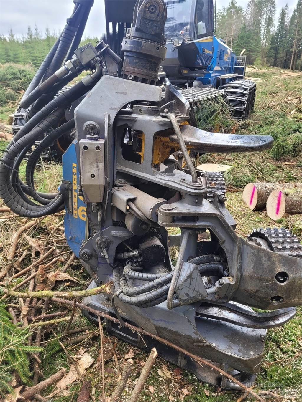 Rottne H21D Betakarítók