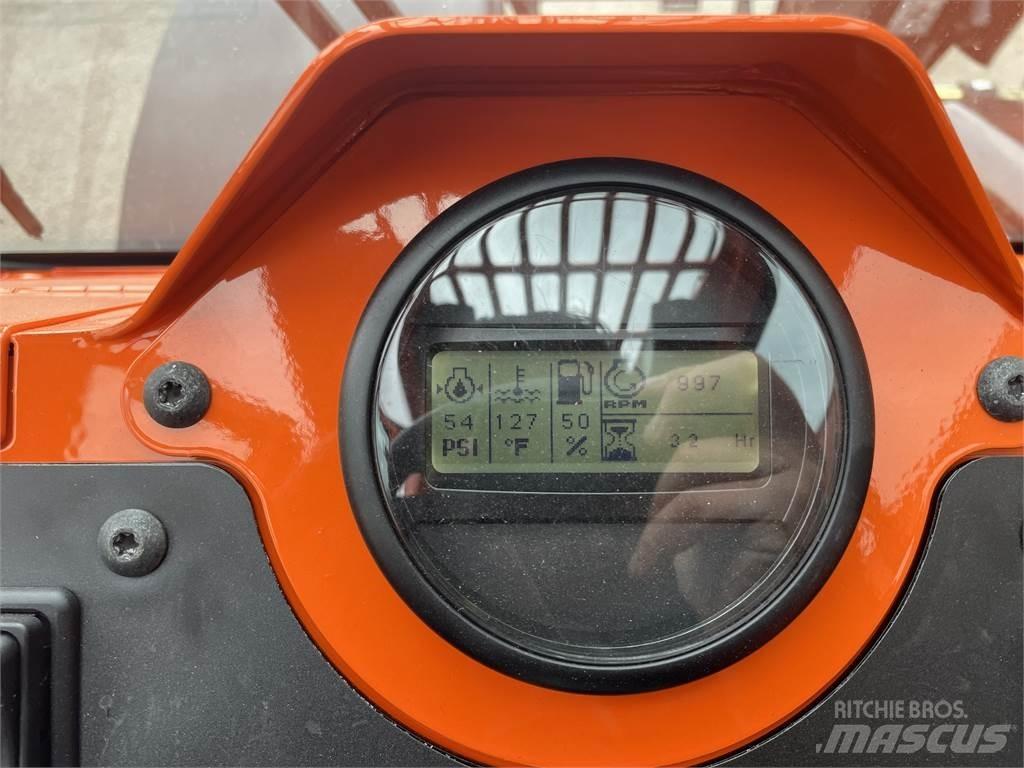 SkyTrak 8042 Teleszkópos rakodók