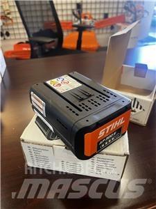 Stihl AP300S Golfkocsik