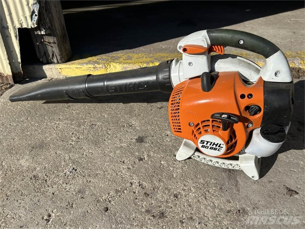 Stihl BG86 Golfkocsik