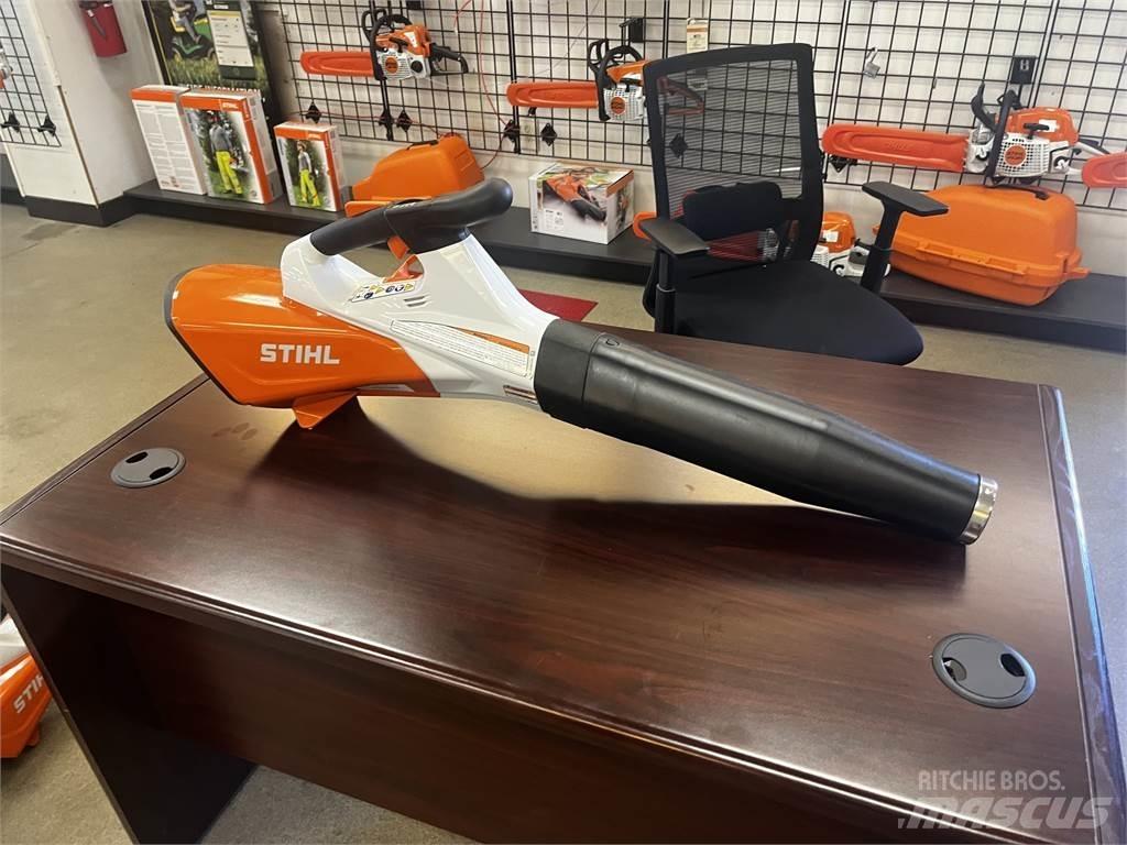 Stihl BGA200 Golfkocsik