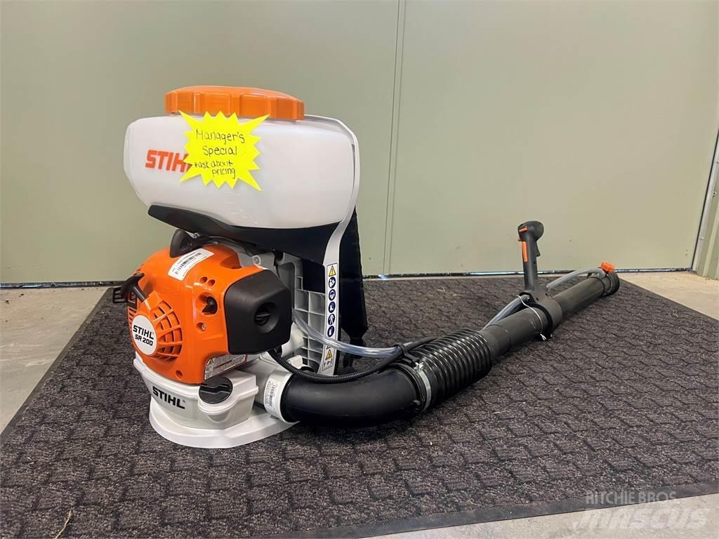 Stihl SR200 Golfkocsik