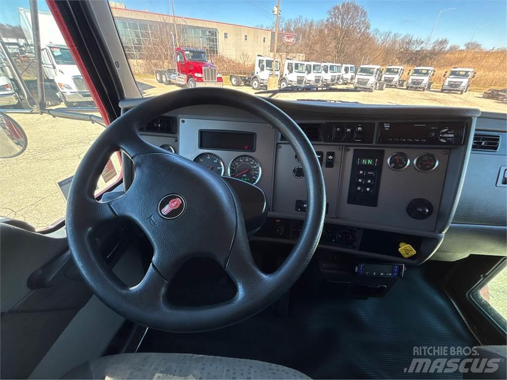 Kenworth T370 Dobozos teherautók