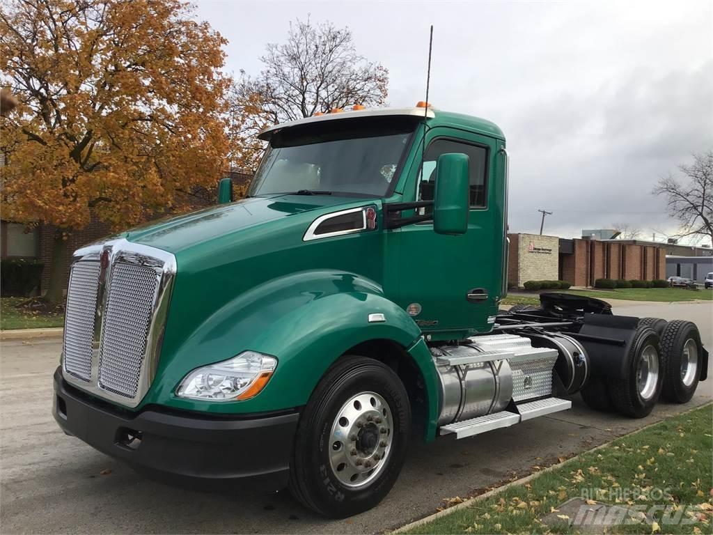 Kenworth T680 Nyergesvontatók