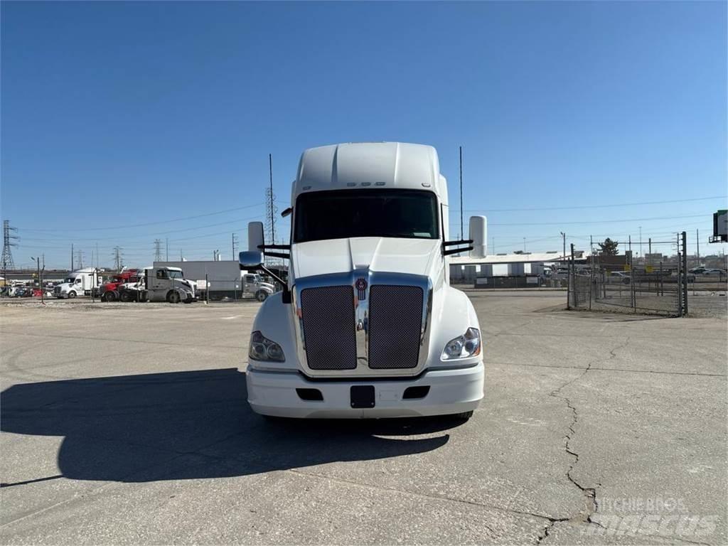 Kenworth T680 Nyergesvontatók
